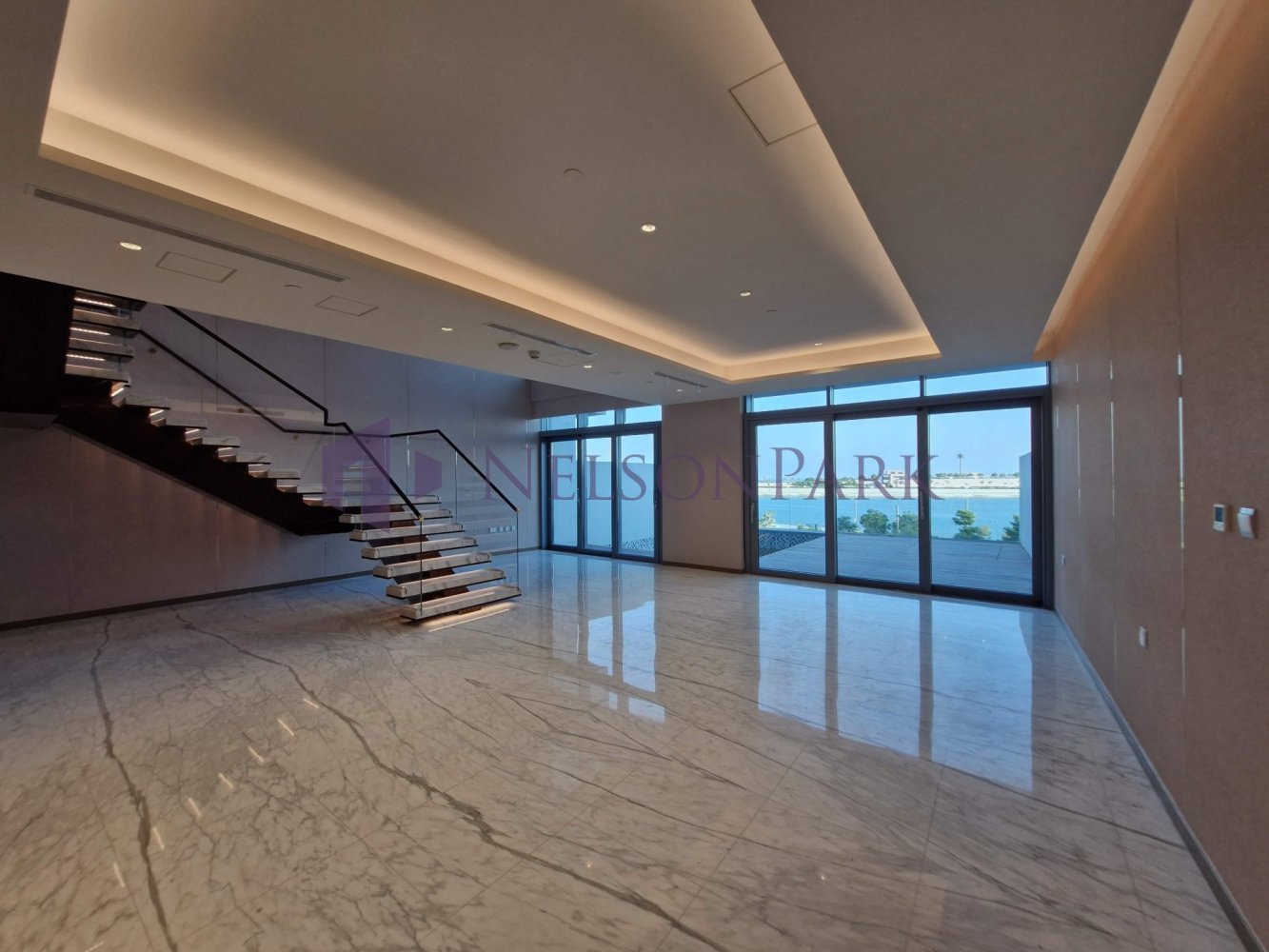 4 bedrooms Bungalow in Lusail, Qatar No. 838