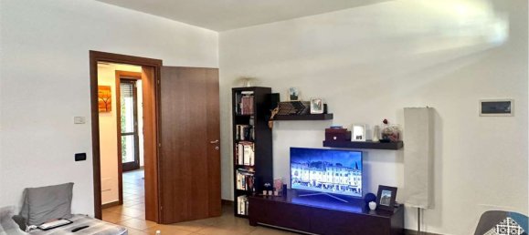 3 rooms Apartment in Tresignana, Italy No. 262484 5