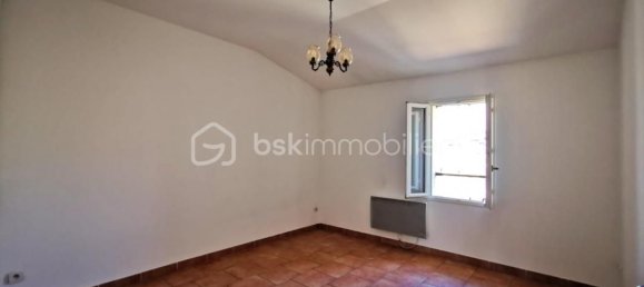 1 bedroom Apartment in Caumont-sur-Durance, France No. 340836 7