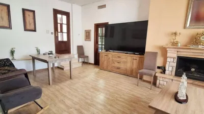 Casa de 4 dormitorios en Córdoba, Spain No. 241317