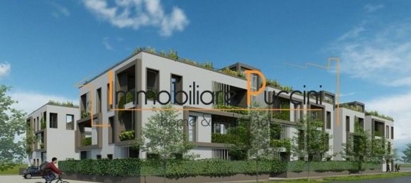 100m² Commercial property in Calenzano, Italy No. 358791 2