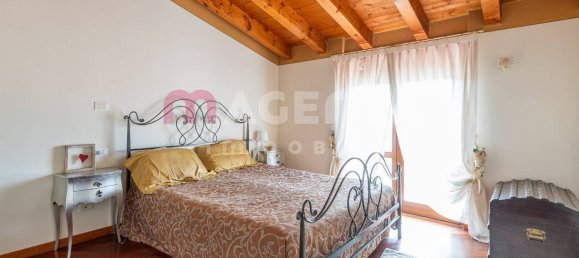 Apartamento T4 em Lograto, Italy N.º 361365 14