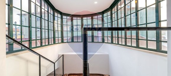 Дом с 4 спальнями в Одивелаш, Португалия № 36926 17