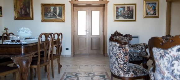 14 bedrooms Villa in Somma Vesuviana, Italy No. 321103 11