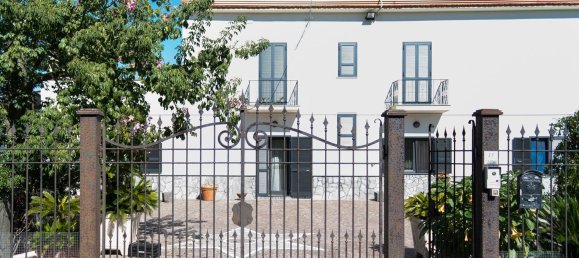 14 bedrooms Villa in Somma Vesuviana, Italy No. 321103 2