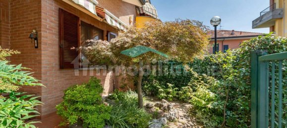 2 bedrooms Villa in Ceriano Laghetto, Italy No. 342788 3