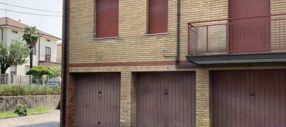 2 rooms Apartment in Giussano, Italy No. 107945 12