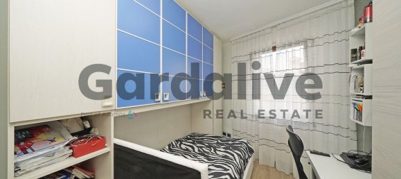 3 rooms Apartment in San Felice del Benaco, Italy No. 134852 15