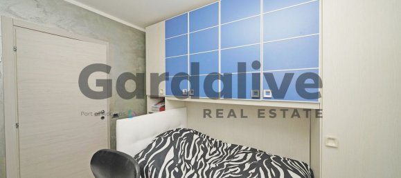 3 rooms Apartment in San Felice del Benaco, Italy No. 134852 16