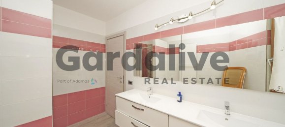 3 rooms Apartment in San Felice del Benaco, Italy No. 134852 11