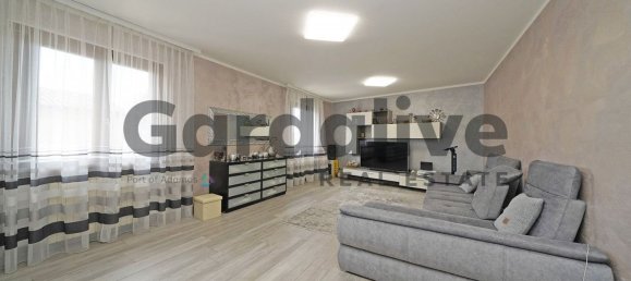 3 rooms Apartment in San Felice del Benaco, Italy No. 134852 4