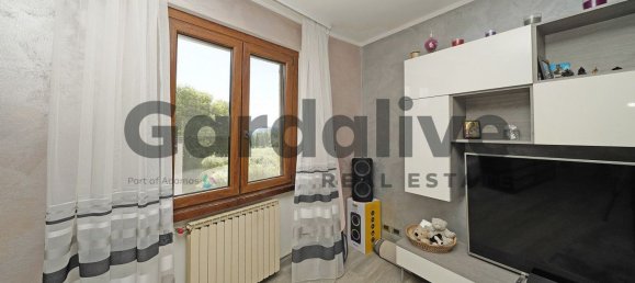 3 rooms Apartment in San Felice del Benaco, Italy No. 134852 5