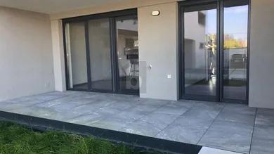 Imóvel comercial de 3 divisões em Marchegg, Austria N.º 202254