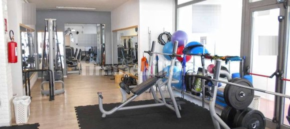 5 rooms Commercial property in Siena, Italy No. 45941 9