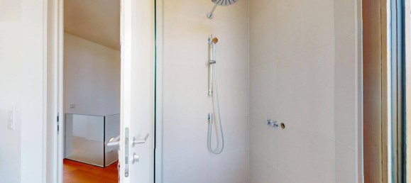 Дом с 4 комнатами в Нойзидль ам Зе, Австрия № 233759 19