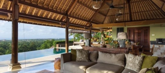 4 bedrooms Villa for rent in South Kuta, Badung, Bali, Indonesia № 3101 2