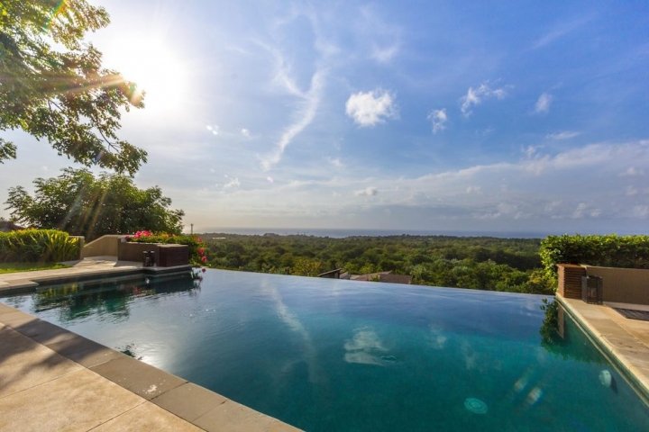 4 bedrooms Villa for rent in South Kuta, Badung, Bali, Indonesia № 3101