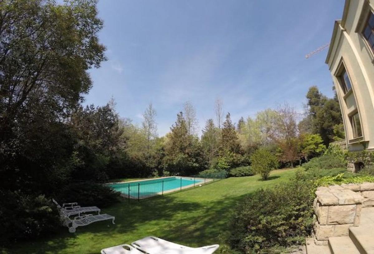 5 bedrooms House in Santiago, Chile No. 1400