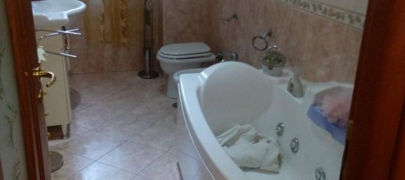 5غرفة شقة في Castellammare di Stabia, Italy رقم 177847 9