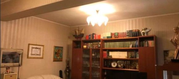 5 rooms Apartment in Messina, Italy No. 50356 4