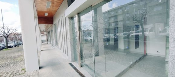 Gewerbliche Immobilie in Santo Tirso, Portugal 168m², Nr. 62933 3