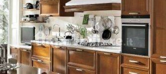 5 bedrooms Villa in Vicenza, Italy No. 10418 3