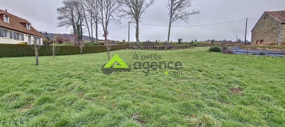 3 rooms Commercial property in Saint-Sulpice-le-Gueretois, France No. 99260 5