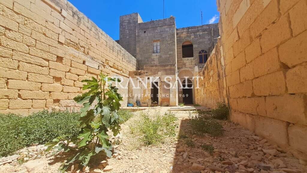 Moradia em banda T3 em Mosta, Malta N.º 2306