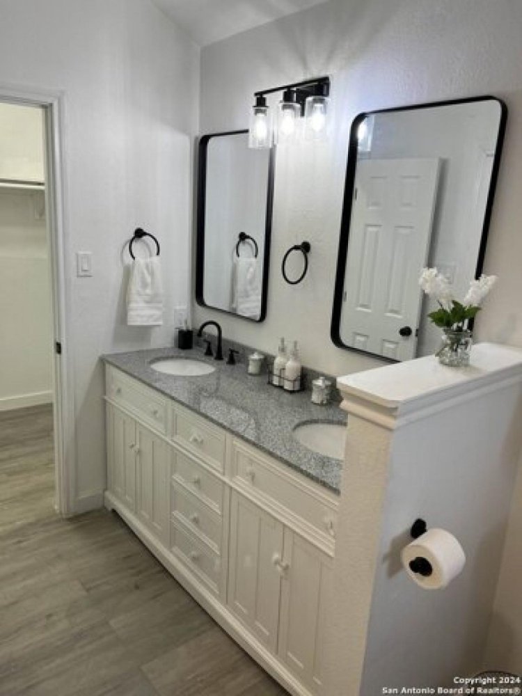 3 bedrooms House in San Antonio, USA No. 382810