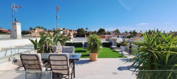 106m² Villa for sale in Torrevieja, Alicante, Valencian Community, Spain № 366212 12