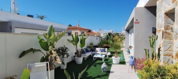 106m² Villa for sale in Torrevieja, Alicante, Valencian Community, Spain № 366212 21