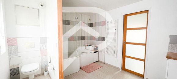 Casa de 4 dormitorios en Marcelcave, France No. 221085 13