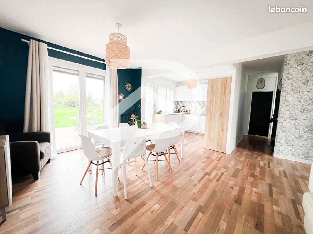 Casa de 4 dormitorios en Marcelcave, France No. 221085