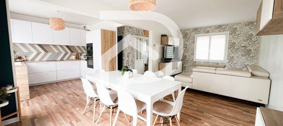 Casa de 4 dormitorios en Marcelcave, France No. 221085 2