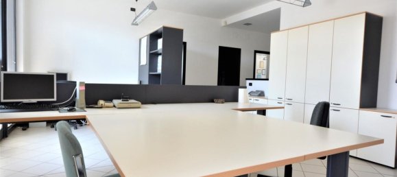 170m² Office in Lucca, Italy No. 177981 22