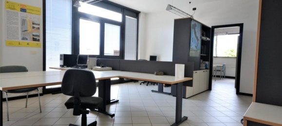 170m² Office in Lucca, Italy No. 177981 21