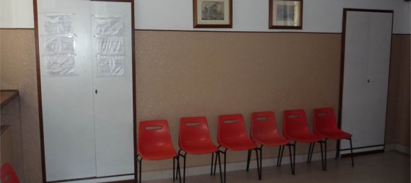 Oficina de 2 habitaciónes en Cesano Maderno, Italy No. 317395 3