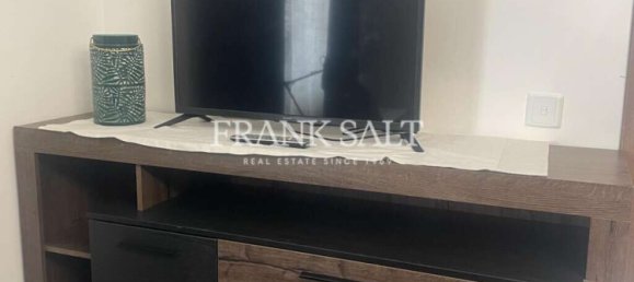 2 bedrooms Penthouse in Zabbar, Malta No. 8197 7