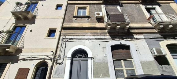 Apartamento T2 em Catania, Italy N.º 275654 2