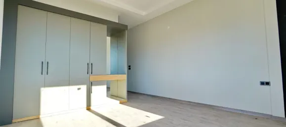 Appartement 5+1 à Dosemealti, Turkey No. 32458 18