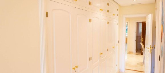 3 bedrooms Apartment in Marbella, Spain No. 279089 21