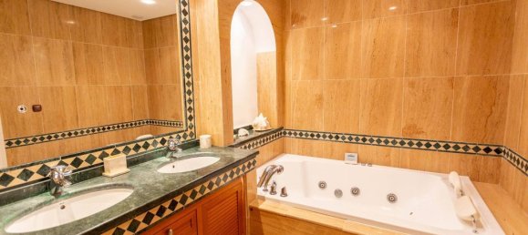 3 bedrooms Apartment in Marbella, Spain No. 279089 19