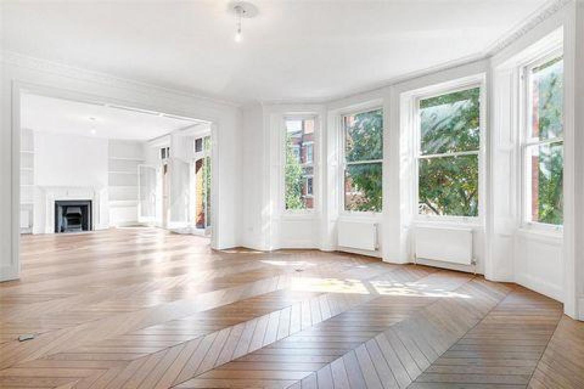 Квартира с 3 спальнями в Лондон, Великобритания № 703