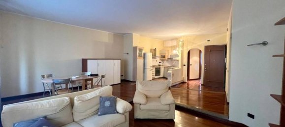 Квартира с 3 комнатами в Турин, Италия № 32360 2