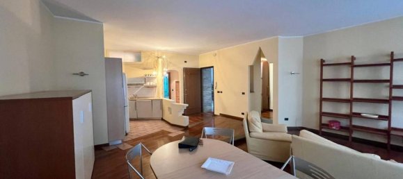 Квартира с 3 комнатами в Турин, Италия № 32360 6