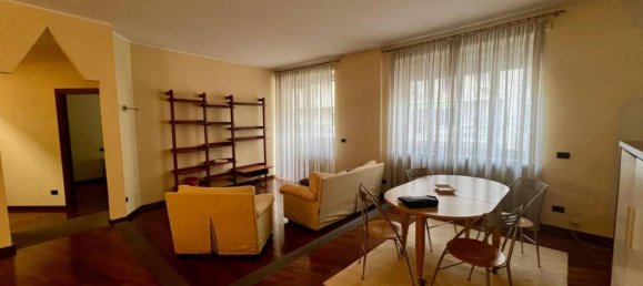 Квартира с 3 комнатами в Турин, Италия № 32360 5