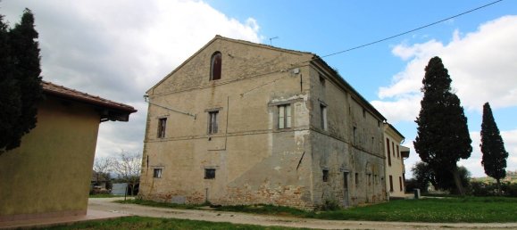 4 bedrooms House in Morrovalle, Italy No. 351496 5