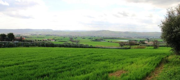 4 bedrooms House in Morrovalle, Italy No. 351496 12