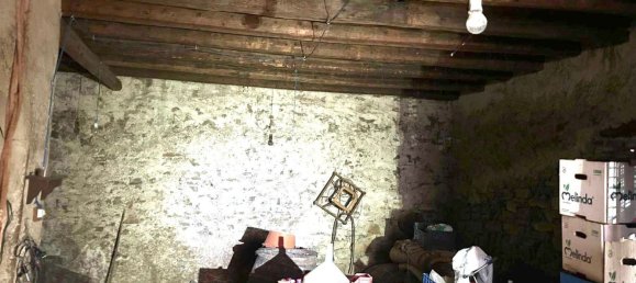 44m² Garage in Cerda, Italy No. 324486 4