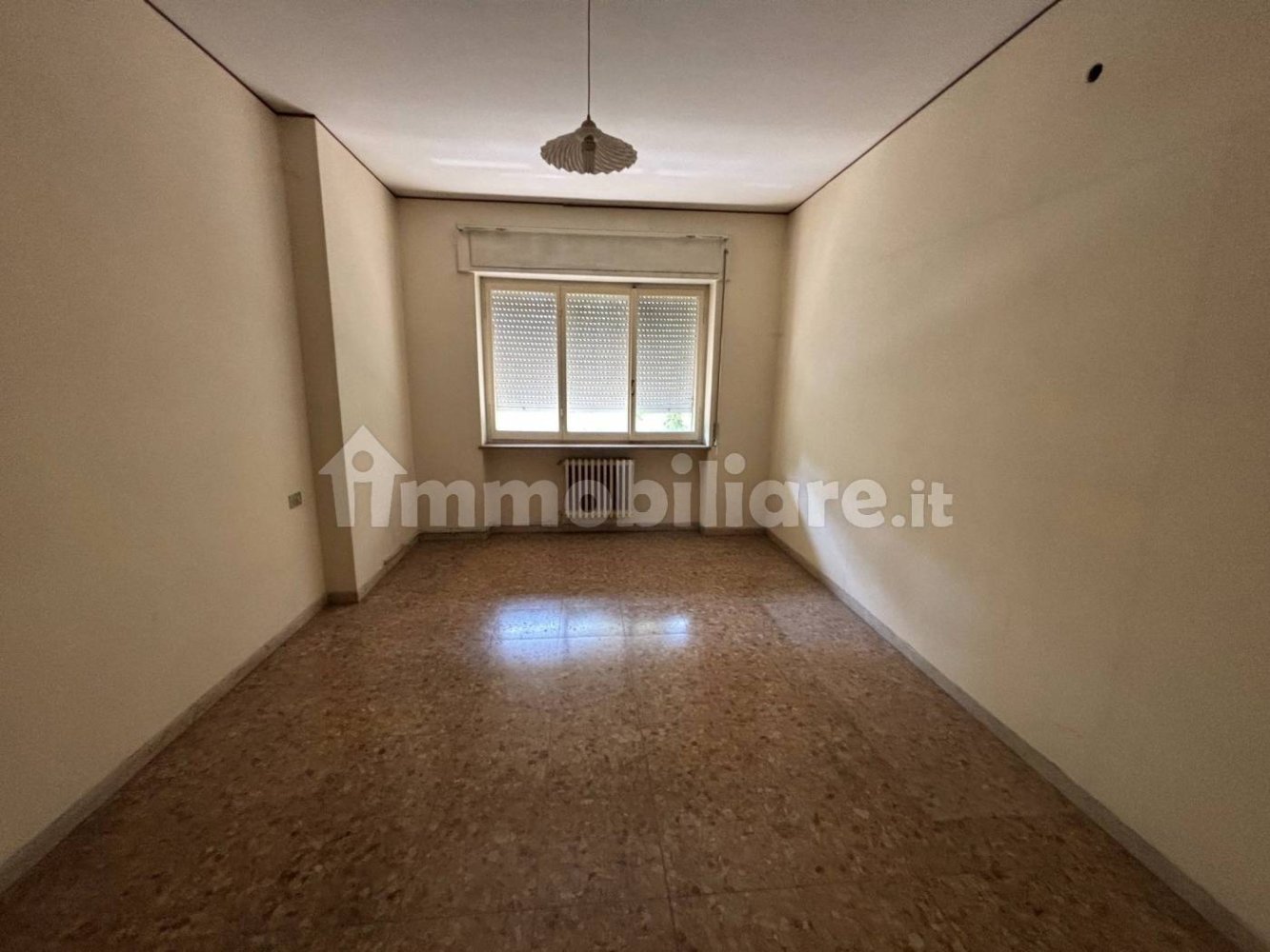 3 bedrooms Apartment in Pescara, Italy No. 342172